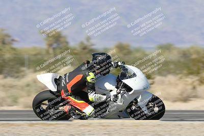 media/Dec-04-2025-Racers Edge (Thu) [[5ebc9f124d]]/3-B Group/5-Session 2 Turn 2 inside Speed Pans/